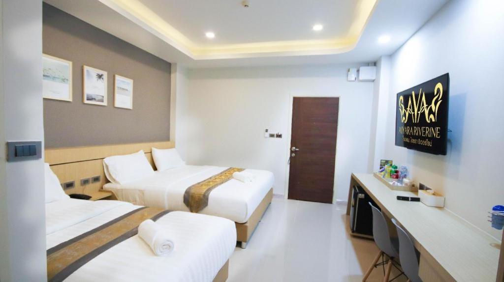Aiyara Riverine Hotel, Nakhon Phanom Esterno foto