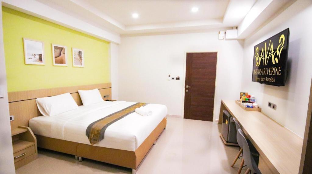 Aiyara Riverine Hotel, Nakhon Phanom Esterno foto